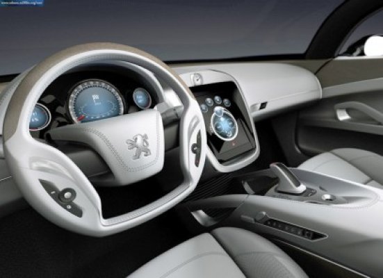 Peugeot extinde în China, cea mai mare piaţă auto din lume